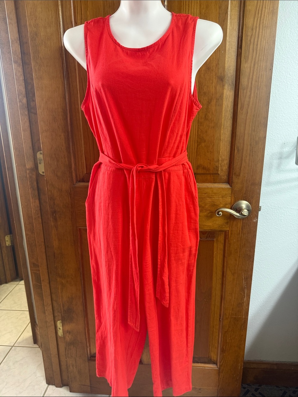 Red Sleeveless Tie-Waist Maxi Dress